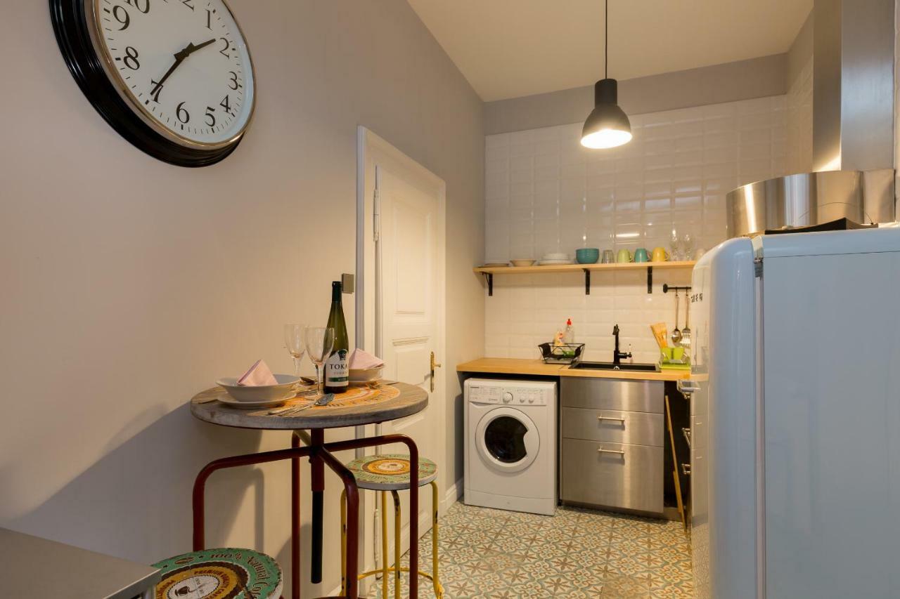 布达佩斯Deluxe Twin Studio In Kazinczy Street公寓 外观 照片